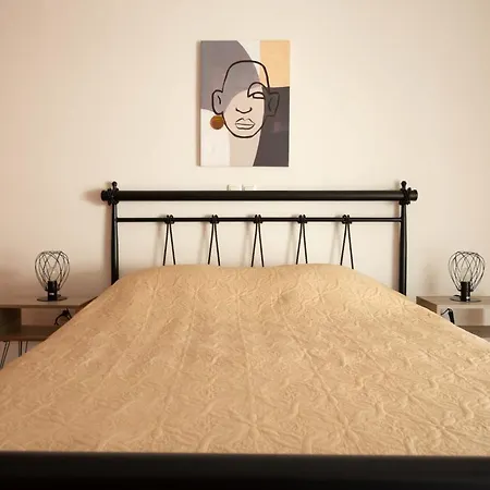 Apartment Dimantheo Athens